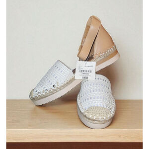 Women's Ana Espadrille Sandals White/Tan Size 8, New